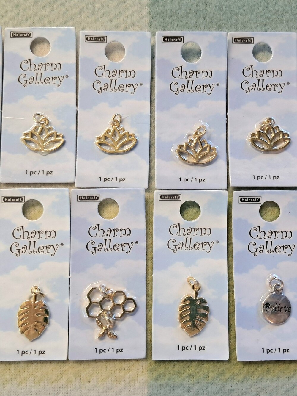 Halcraft Charm Gallery Bulk Lot 12 PCS Gold Silver Monstera Leaf Lotus Bee